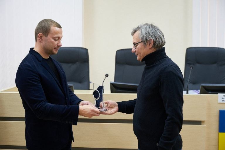 72993556 873638976371998 411473328839065600 o