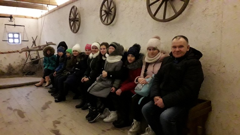 79664539 2483971408510394 4959037078970040320 n