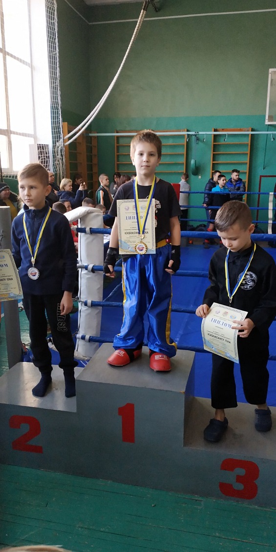 IMG d12bd094e340f40b4aba5d784e5d37c5 V