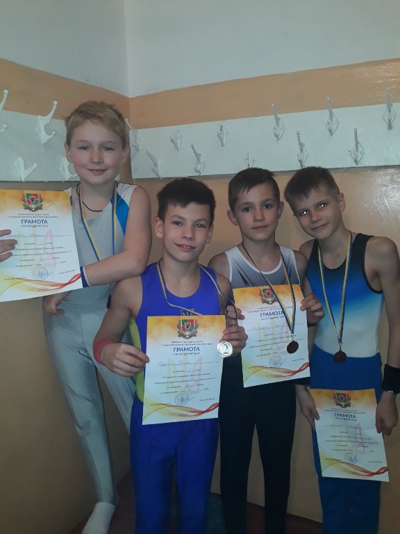 IMG e2a0200f6d09417914043689413dd47c V