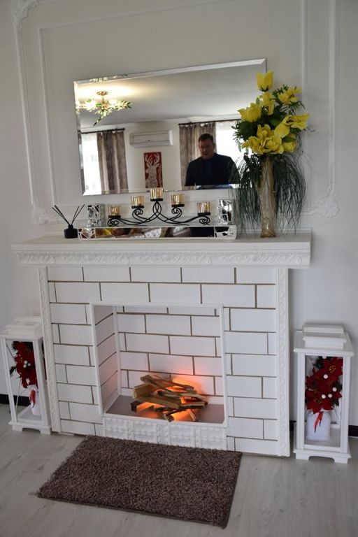 84165001 1048552768880617 3047319441571315712 o