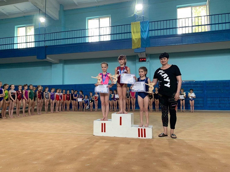 cffbbf99206d46de9f30cfb9ca000975.0