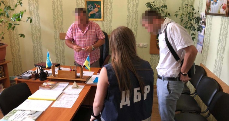 na harkivshhini suditimut posadovciv babaivskogo lisnictva yaki ne pomitili diyalnist chornih lisorubiv