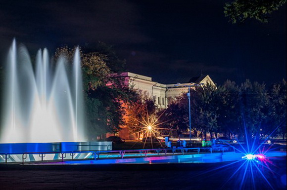 2013-09-19-23-14-47-9yS-755997