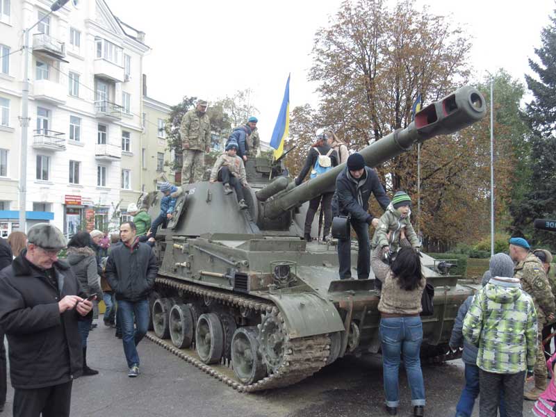 14646651 320089278355439 16