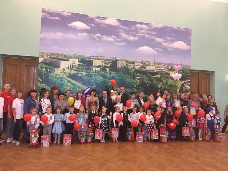 87EC4FD0 2373 4902 AA7E 19E1206AA44F