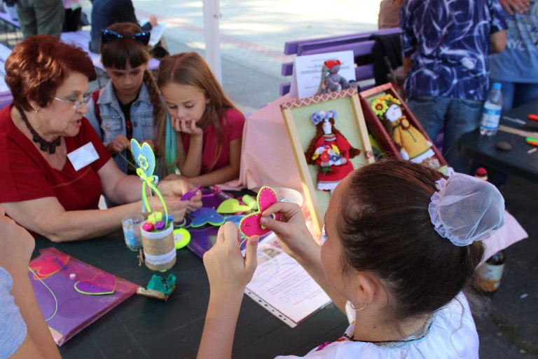 70177826 2473956969314691 5817698099111395328 o