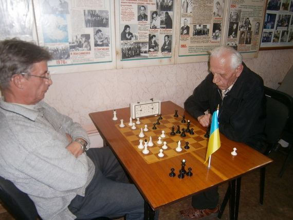 01chessveteran2