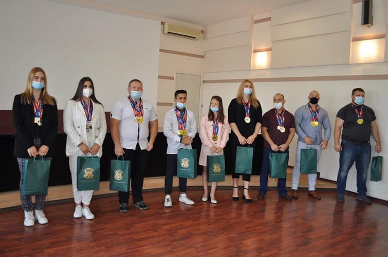 238868559 261401299149960 173795825831394775 n